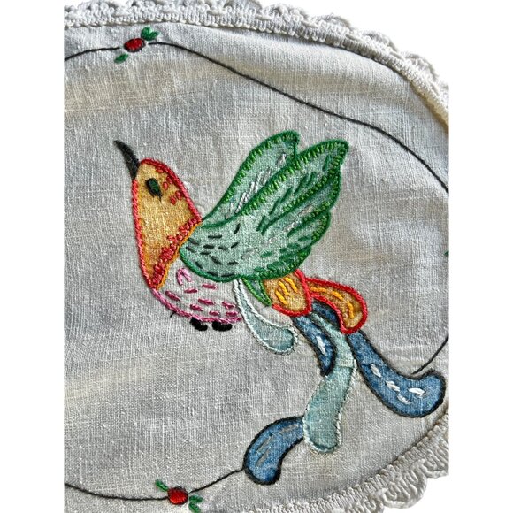 Hand-Painted & Embroidered Table Runner 22" X 11" Beige Cotton Linen Blend Bird - Picture 8 of 9